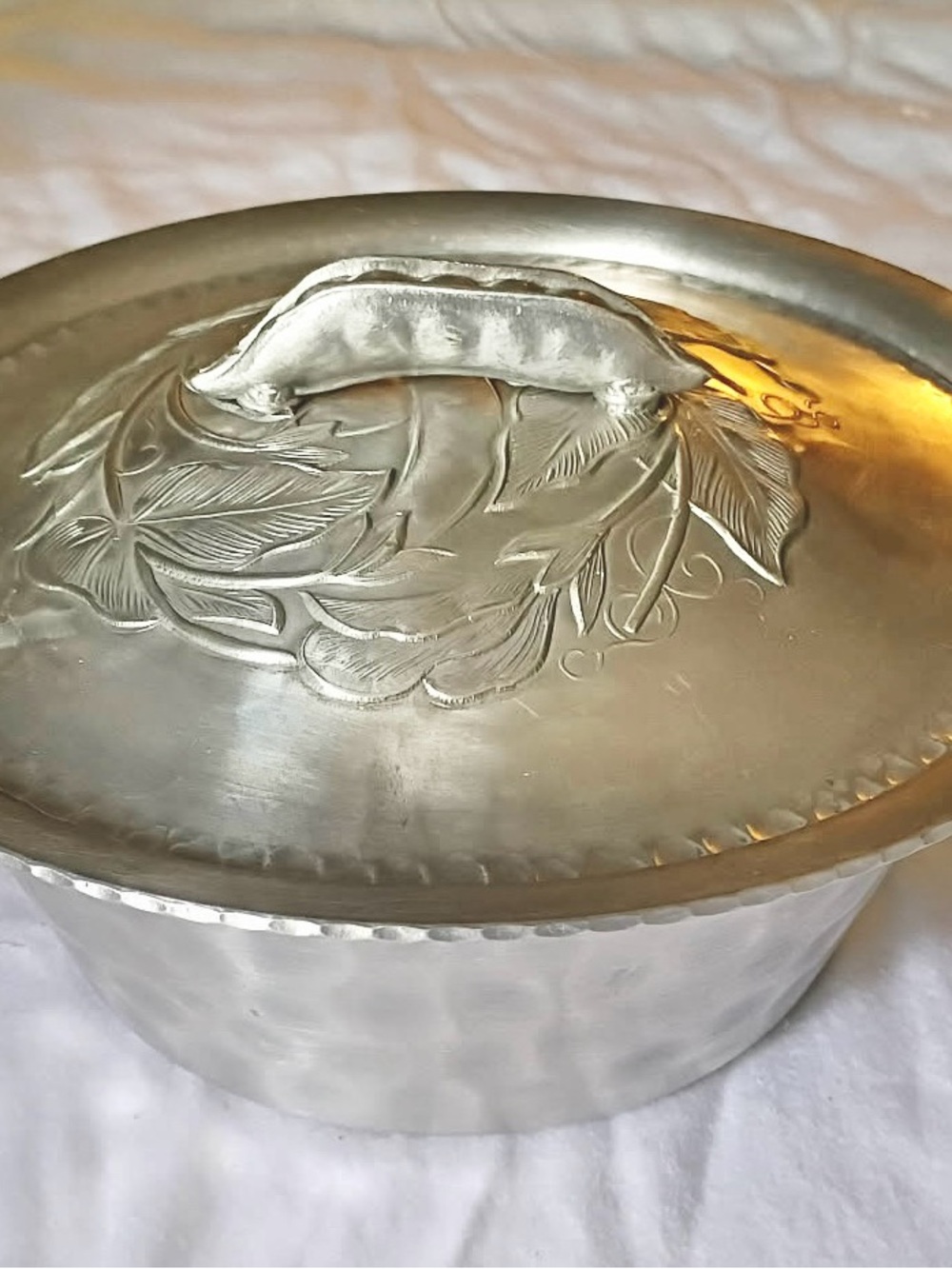 Vintage Everlast Hand Forged Aluminum Dish with Beautiful Lid - MCM